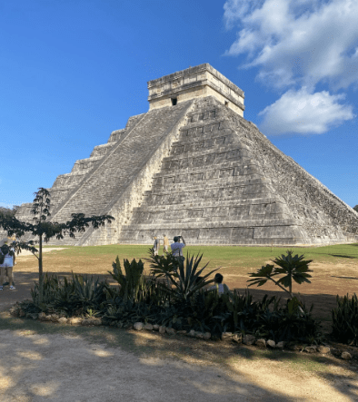 Mike on the Move: Costa Mujeres, Mexico – A Journey Through Mayan Culture and Coastal&nbsp;Beauty