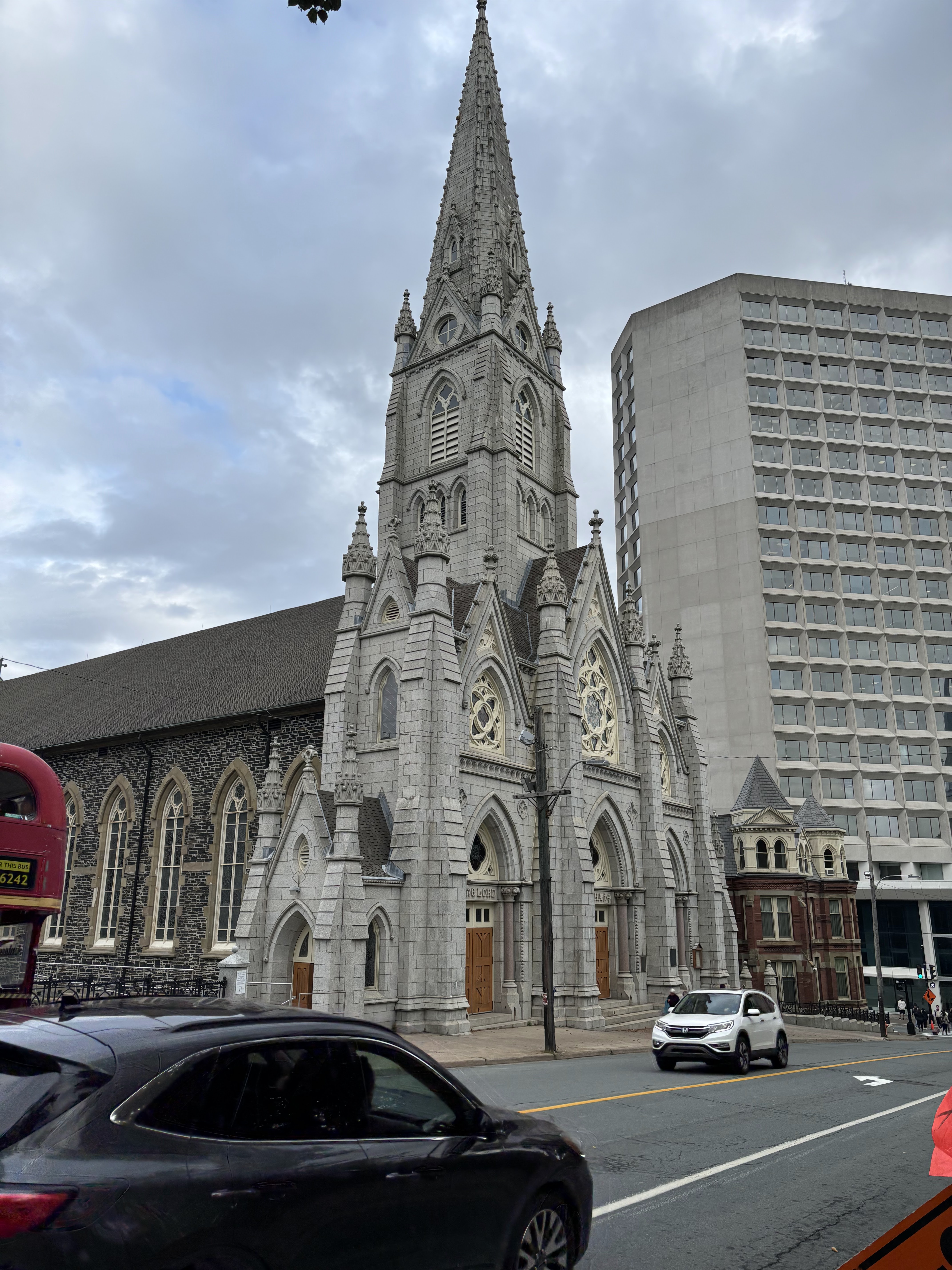 From Sea to Sip: Exploring Nova Scotia’s Flavors, History, and Fall&nbsp;Beauty